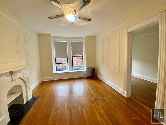 4th image of 414A 7th Ave #A3