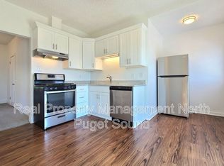 2626 Rucker Ave APT 4, Everett, WA 98201