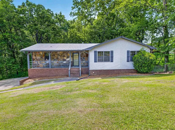 4914 Ashlawn Dr, Anniston, AL 36206