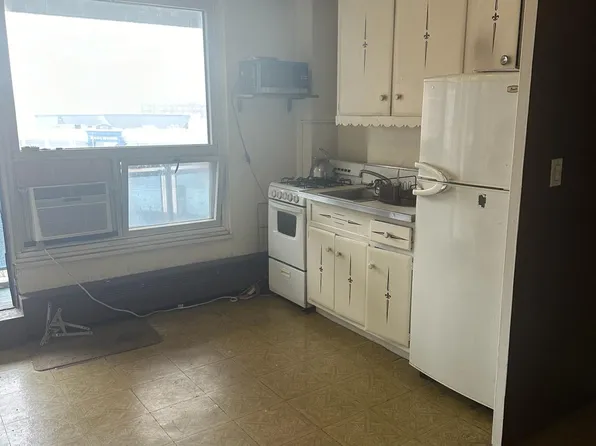 97-10 62nd Drive image 5 of 10