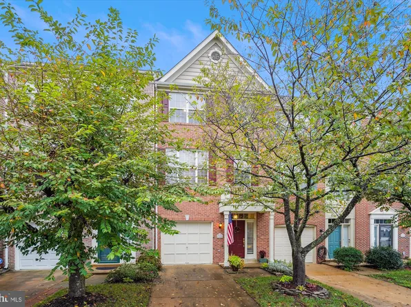 13318 Colchester Ferry Pl, Woodbridge, VA 22191