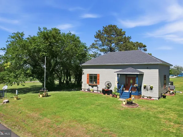 19 Church Ln, Lottsburg, VA 22511