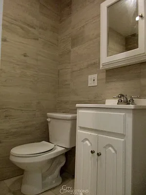 Rented by City Connections Realty | media 33