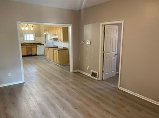 47 Oak St, River Rouge, MI 48218