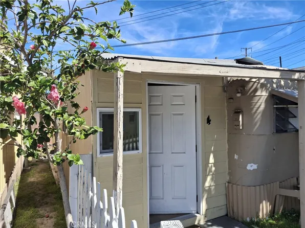 4503 Clara St, Bell Gardens, CA 90201