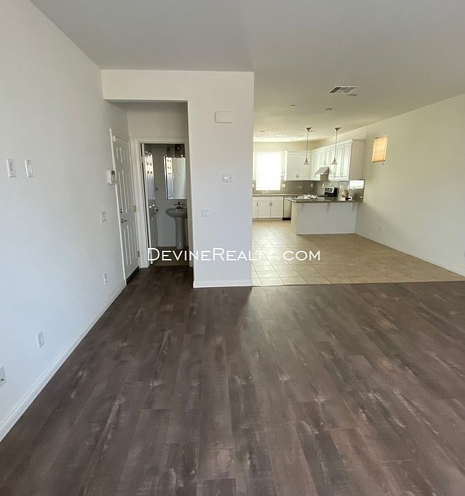 2837 E Via Terrano Ontario, CA, 91764 Apartments for Rent Zillow
