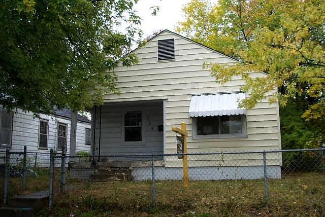 1st image of 769 Arnolda Ave