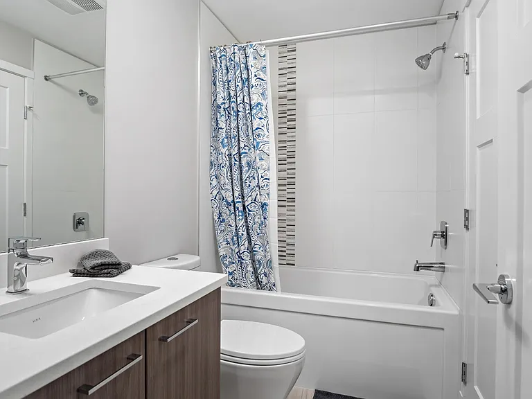 4690 Hawk Ln #215 — Photo 9