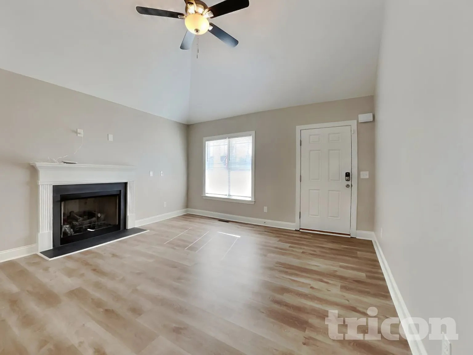 282 Oxfordshire Drive Fuquay Varina NC — Photo 2