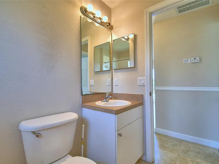 223 Grouper Ct — Photo 40