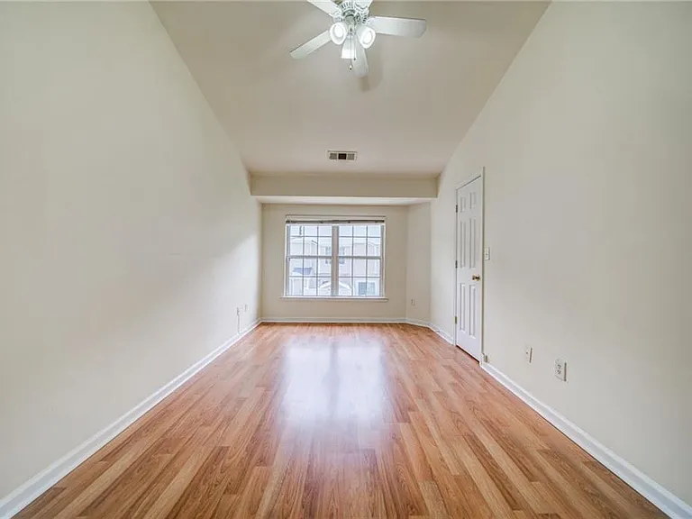 3285 Hidden Cove Cir — Photo 20