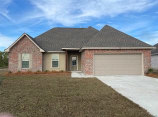 158 Pond Dr, Thibodaux, LA 70301