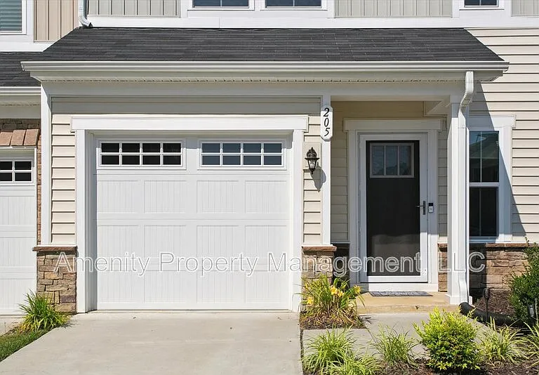205 Capeside Ct #1 — Photo 4