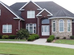 104 Nine Iron Ct, Campbellsvlle, KY 42718
