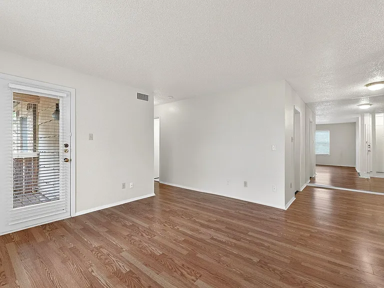 8210 Bent Tree Rd #256 — Photo 5