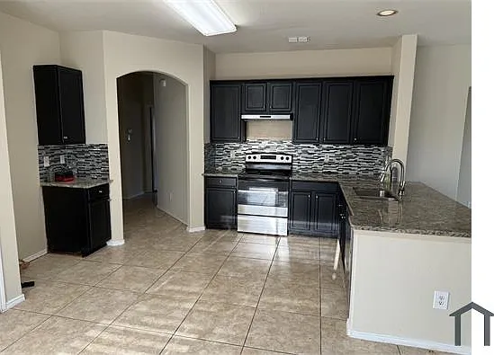 3700 Verde Dr — Photo 3
