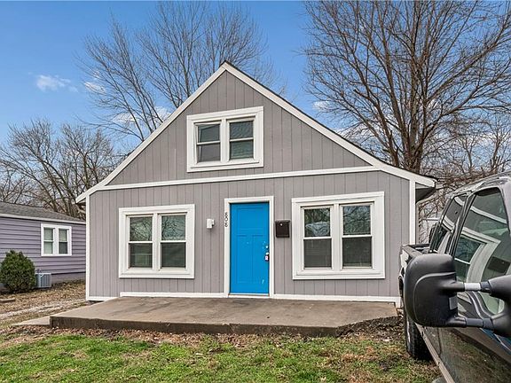 3rd image of 808 S Savage St