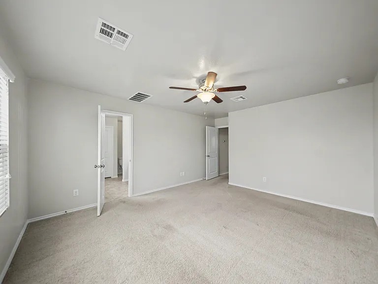 1100 Jackson Ln — Photo 9