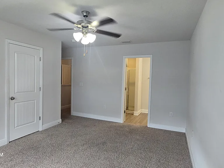 1871 Pointe Dr #1 — Photo 7