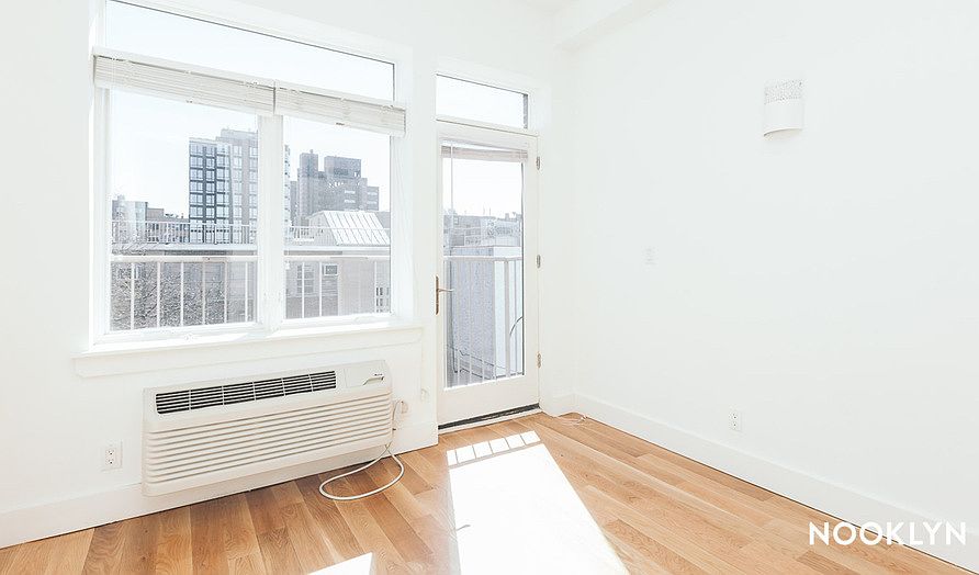 1st image of 91 Varet St #3W