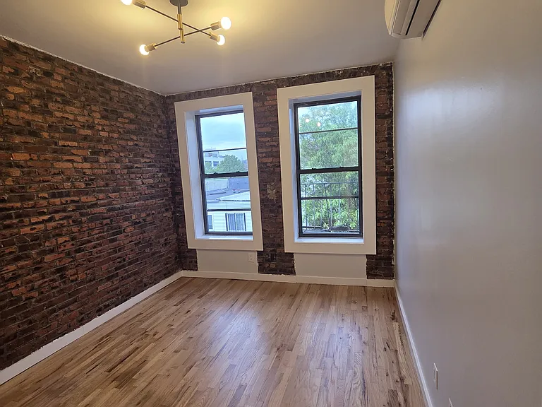 159 Ellery St #8 — Photo 6