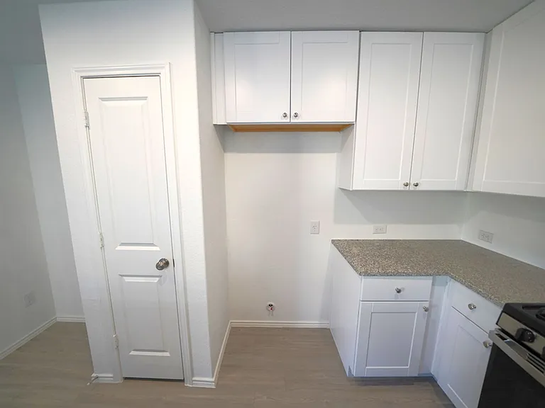 10807 Hernando Ct — Photo 16