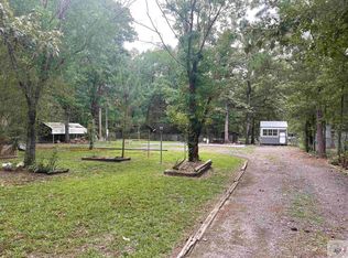 115 Honey Bee Rd, Ashdown, AR 71822