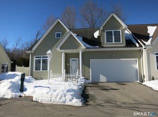 7 Chestnut Hollow Rd UNIT 7, Colchester, CT 06415