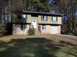 617 Country Lane Dr, Jonesboro, GA 30238
