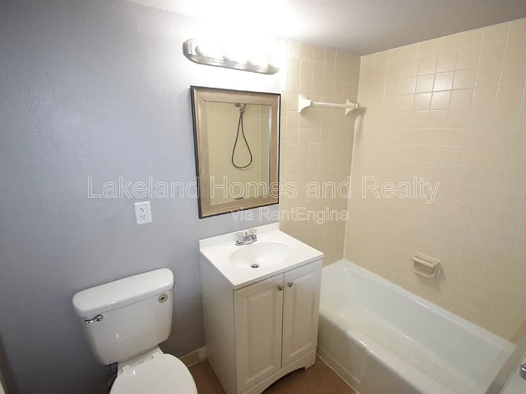 1005 S New York Ave #4 — Photo 12