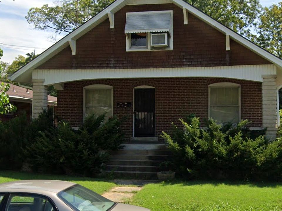 1st image of 326 N West End Blvd