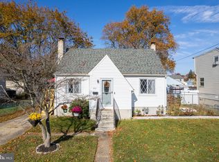 703 W Lincoln Ave, Magnolia, NJ 08049