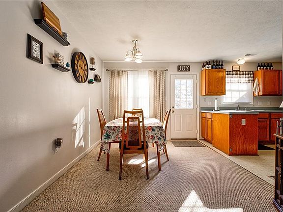 5th image of 7005 Hawks Hill Ln