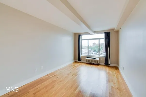 Rented by MNS Marketing | media 5