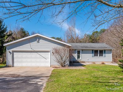 4595 Murray Lake Ave NE, Lowell, MI, 49331