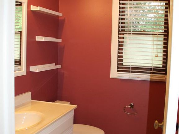 Here is the half bath that is off of the kitchen. Great size for a half bath!!!!
