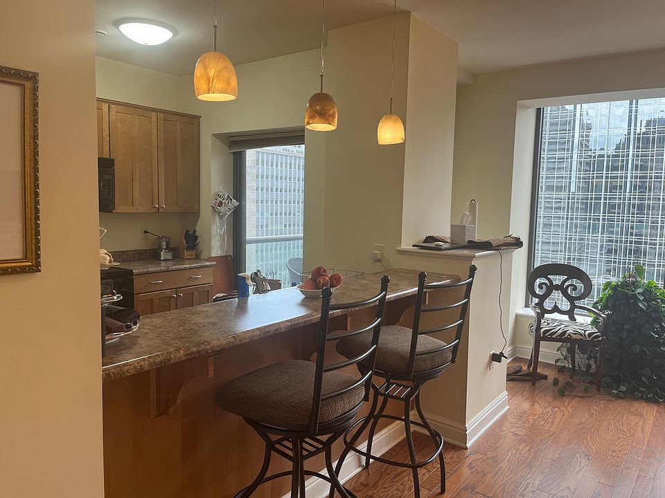 Breakfast bar