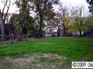 314 S Hoskins Rd, Charlotte, NC 28208