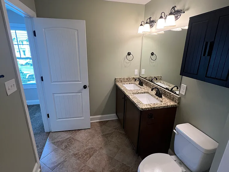 Mallard Ln — Photo 18