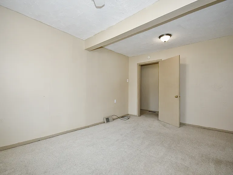 54 S 19th St #1 — Photo 25
