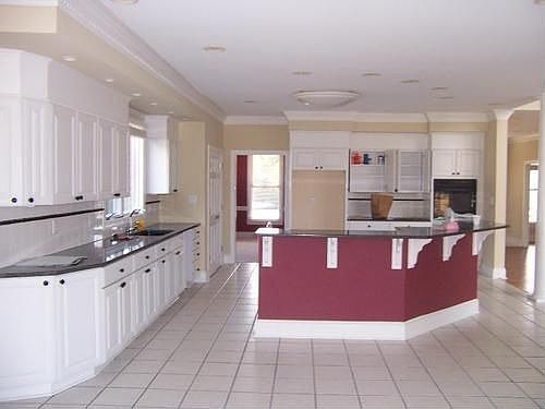 3rd image of 5210 Driftwood Ln