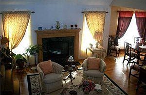 2nd image of 5762 Woodruff Dr