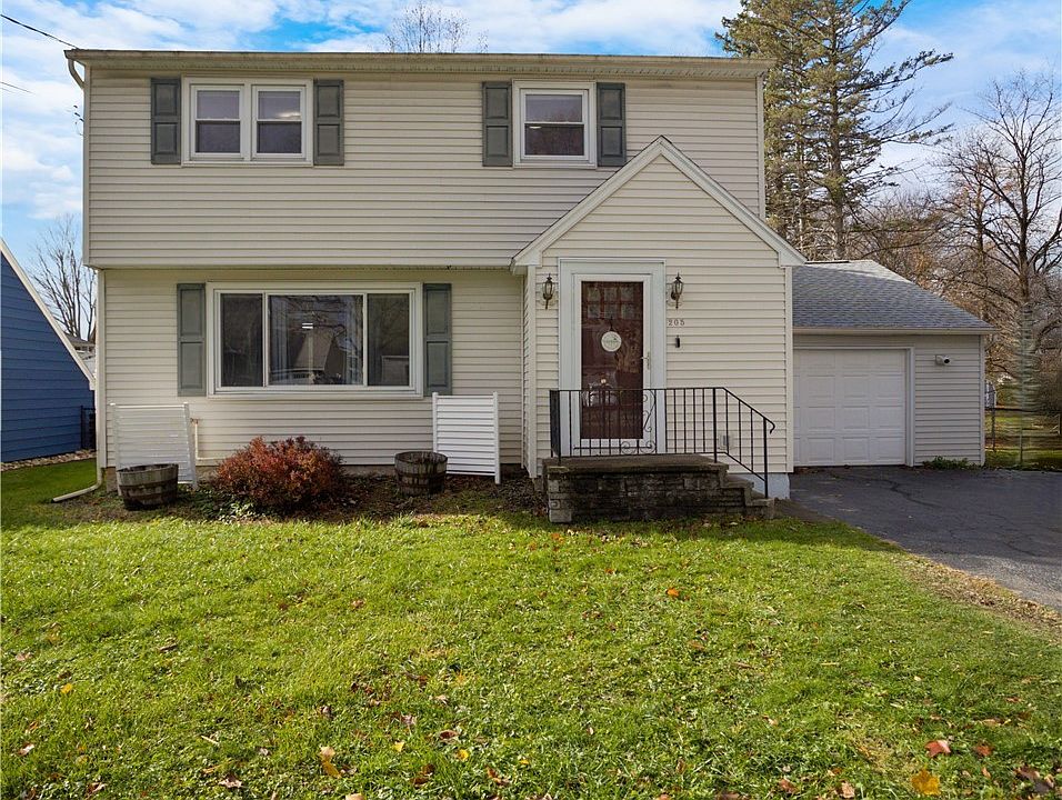 1st image of 205 Pleasant Dr