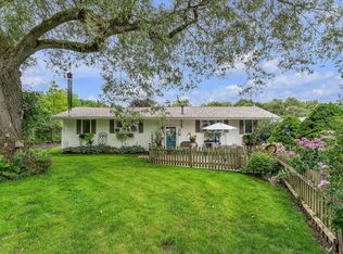 906 Covered Bridge Rd, North Ferrisburgh, VT 05473