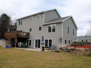 581 Hampden Rd, Carmel, ME 04419