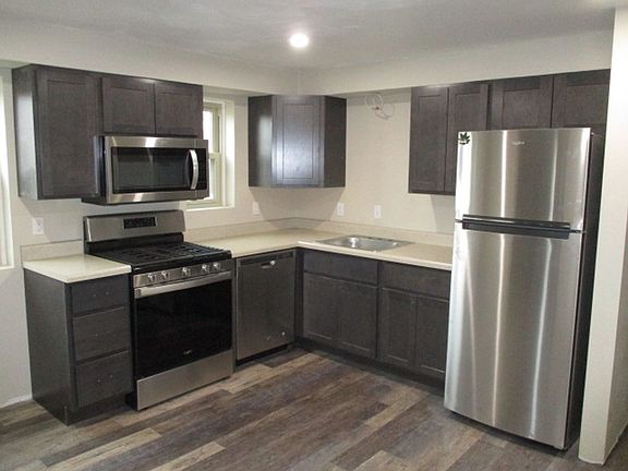 2nd image of 3848 Brownsville Rd APT 6