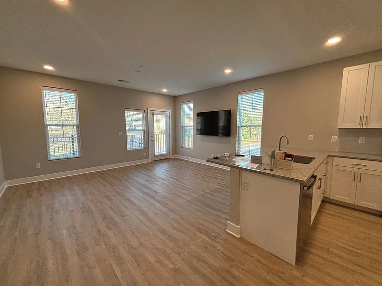 5808 Nall Ave — Photo 71