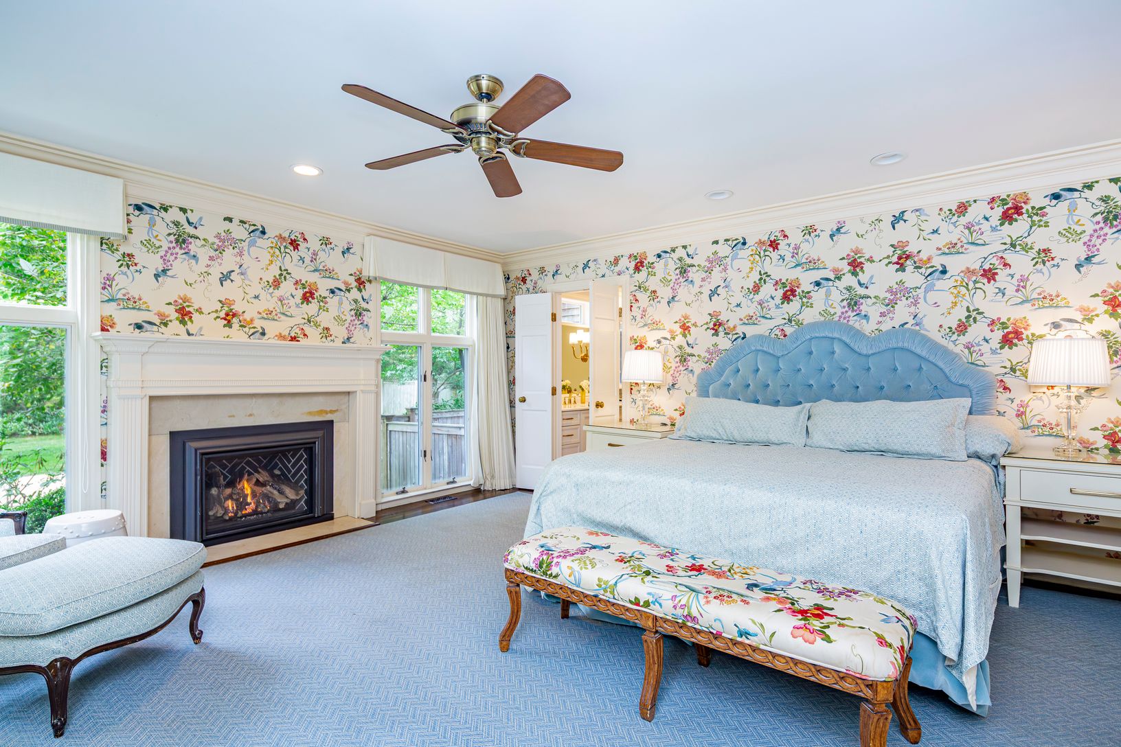  Primary Suite Main Floor, with fireplace 