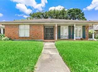 4313 Ferran Dr, Metairie, LA 70002