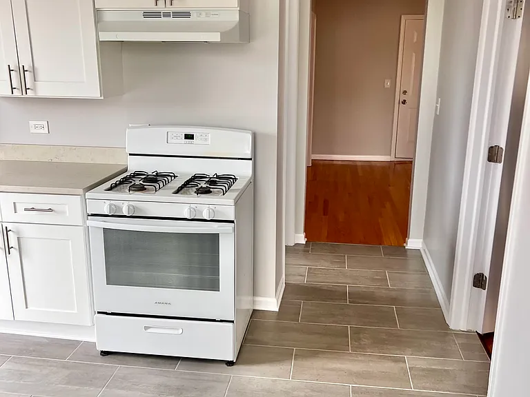 Kitchen to the Living Room